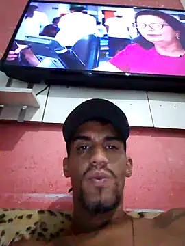 Snapshot of fieltoprj1 chatting on 10.17.25 fieltoprj1 online show from 10.17.25