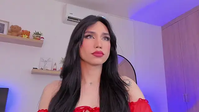 Snapshot of rose_saenz chatting on 02.25.25 rose saenz online show from 02.25.25