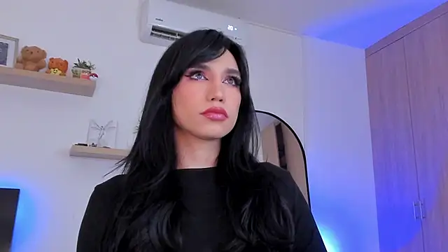 Snapshot of rose_saenz chatting on 02.28.25 rose saenz online show from 02.28.25