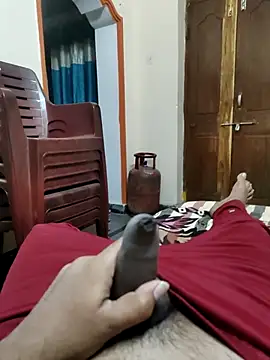 Snapshot of Ashish02345 chatting on 03.05.25 Ashish02345 online show from 03.05.25