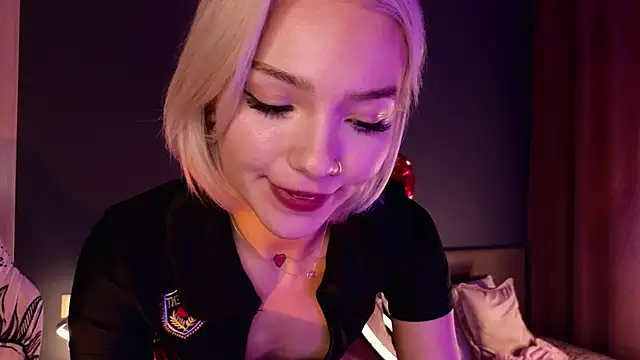 SandraBoyl online show from 03.15.25