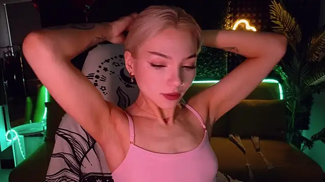 SandraBoyl online show from 03.20.25