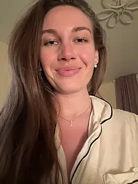 Snapshot of JasminJames chatting on 05.31.26 JasminJames online show from 05.31.26