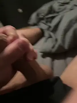 Snapshot of fuckdollflo chatting on 12.15.24 fuckdollflo online show from 12.15.24