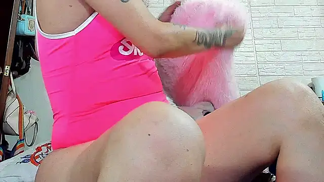 Snapshot of Thalia_sweetlust chatting on 03.22.25 Thalia sweetlust online show from 03.22.25