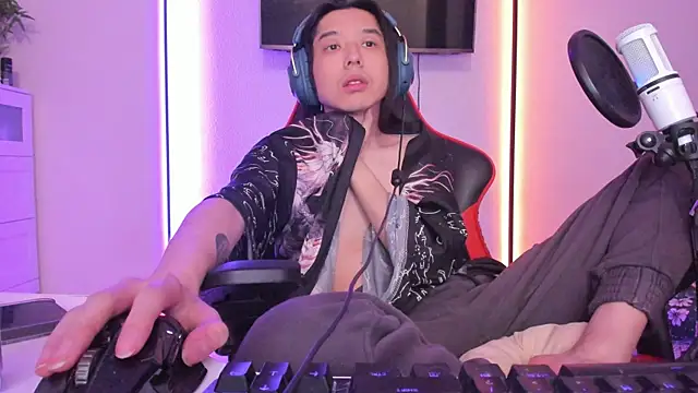 wexlee7 online show from 11.09.25