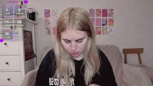 Snapshot of pawpaws chatting on 02.22.25 pawpaws online show from 02.22.25