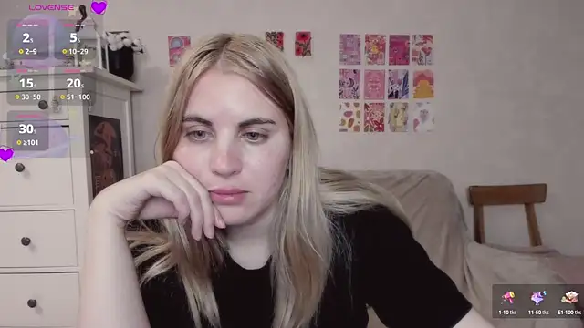 Snapshot of pawpaws chatting on 02.24.25 pawpaws online show from 02.24.25