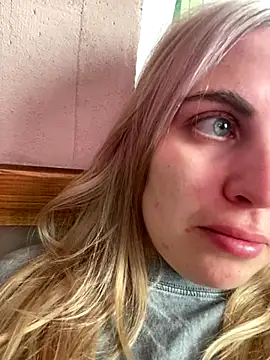 Snapshot of pawpaws chatting on 09.09.25 pawpaws online show from 09.09.25