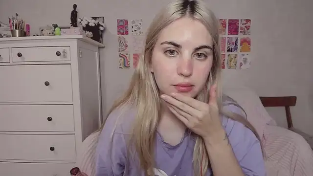 Snapshot of pawpaws chatting on 09.23.25 pawpaws online show from 09.23.25