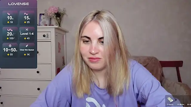 Snapshot of pawpaws chatting on 10.20.25 pawpaws online show from 10.20.25