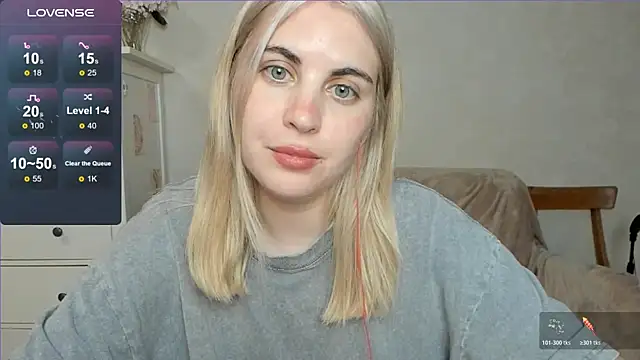 Snapshot of pawpaws chatting on 10.27.25 pawpaws online show from 10.27.25