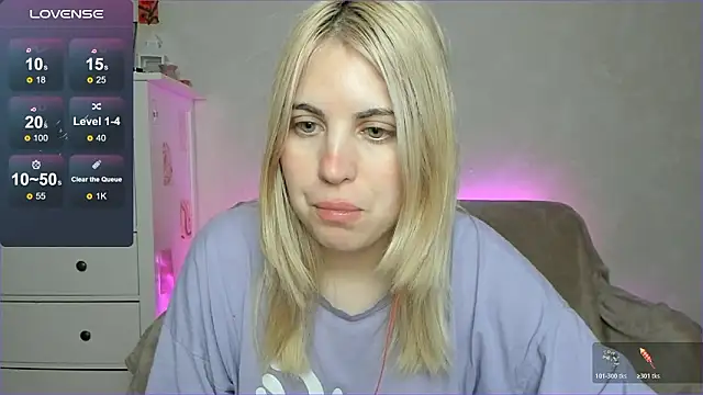 Snapshot of pawpaws chatting on 02.03.26 pawpaws online show from 02.03.26