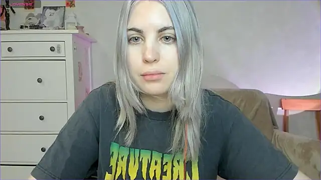 Snapshot of pawpaws chatting on 02.21.26 pawpaws online show from 02.21.26