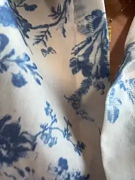 Hii Lolla online show from 04.07.26