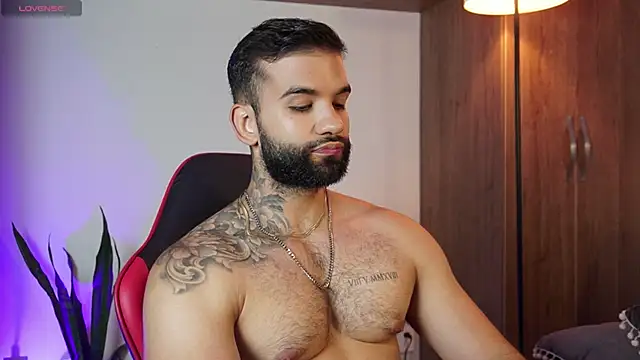 MarkHazze online show from 11.13.25