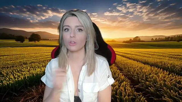 Lisaonthemoon online show from 12.20.24