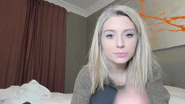 Lisaonthemoon online show from 12.30.24