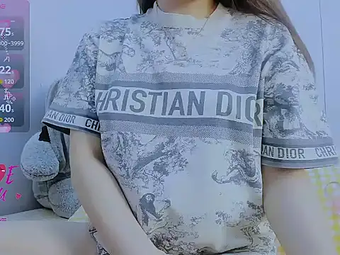 Linh diudang online show from 04.13.26