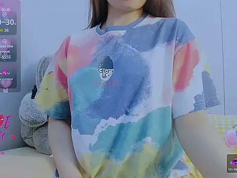 Snapshot of Linh_diudang chatting on 04.19.26 Linh diudang online show from 04.19.26