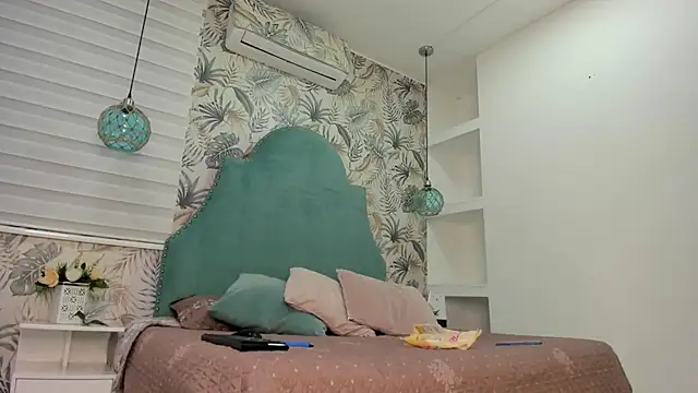 bellaa becca online show from 02.24.25