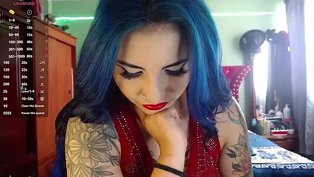 black wiidow online show from 01.17.25