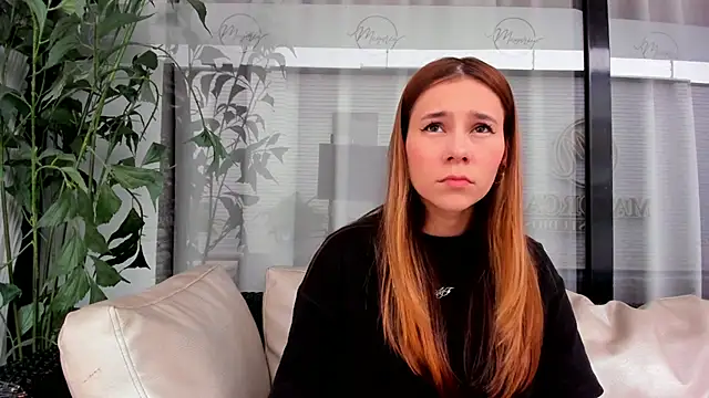 Lezy  online show from 03.28.26