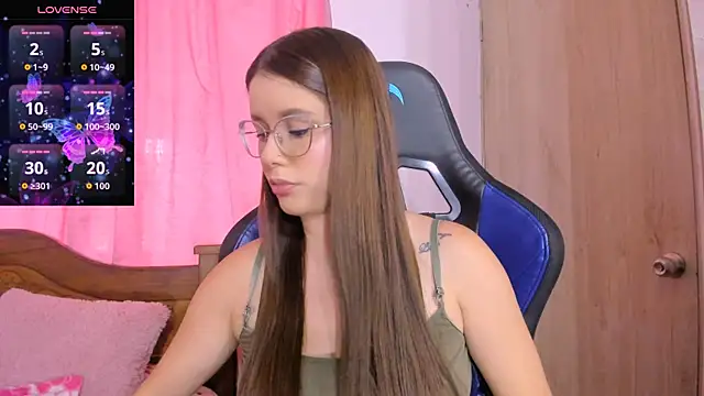 ParisShayk online show from 09.12.25