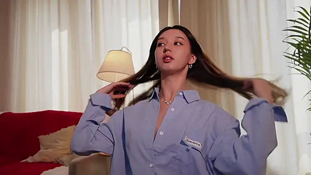 Sarasuo1 online show from 03.15.25