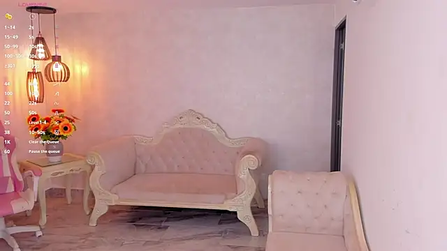 shantallknowless online show from 11.10.25