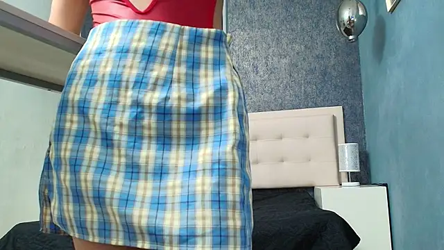 Cloeandtyfanny online show from 12.13.25