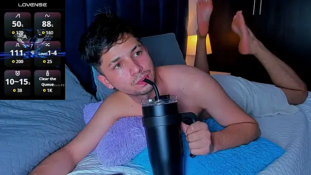 Issac james  online show from 12.01.25