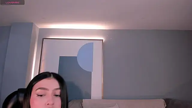 PaulinaSantos  online show from 10.15.25
