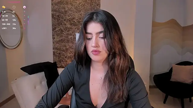 Snapshot of PaulinaSantos_ chatting on 05.27.26 PaulinaSantos online show from 05.27.26
