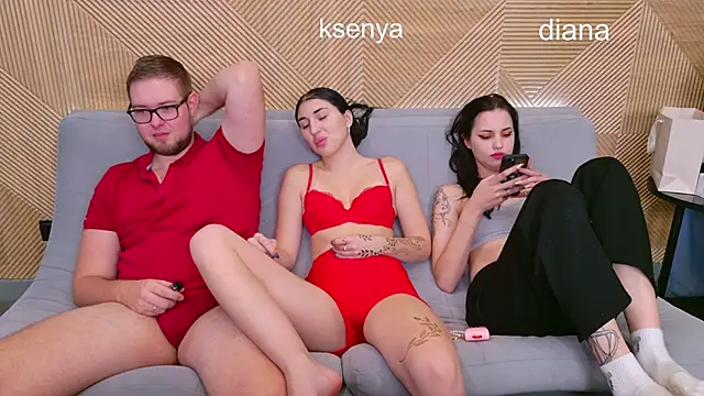 Ksenny online show from 11.22.25