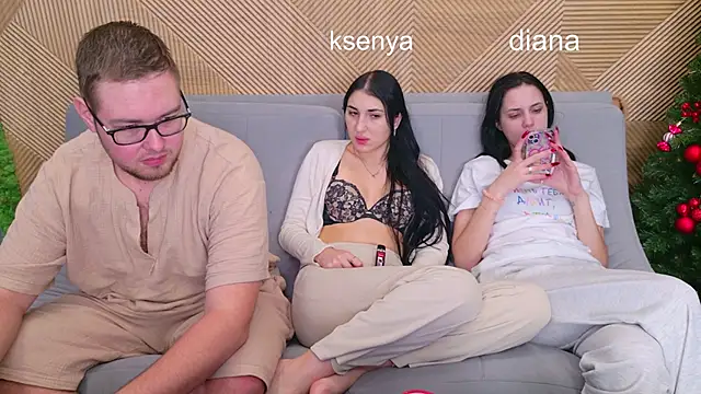 Ksenny online show from 12.22.25