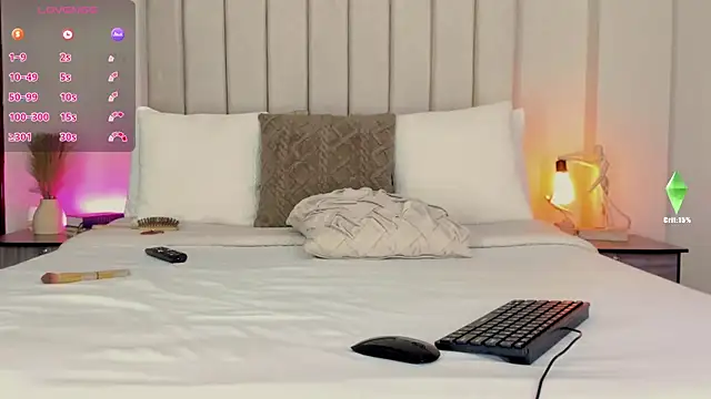 romina-brunette online show from 10.09.25