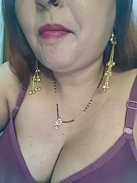 Snapshot of Dianaa9 chatting on 04.19.26 Dianaa9 online show from 04.19.26