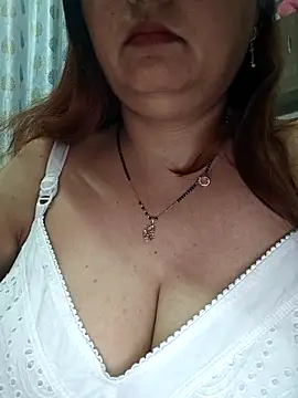 Snapshot of Dianaa9 chatting on 04.21.26 Dianaa9 online show from 04.21.26