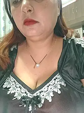Snapshot of Dianaa9 chatting on 05.15.26 Dianaa9 online show from 05.15.26