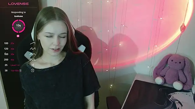 Snapshot of amelia_sweeti chatting on 12.05.24 amelia sweeti online show from 12.05.24