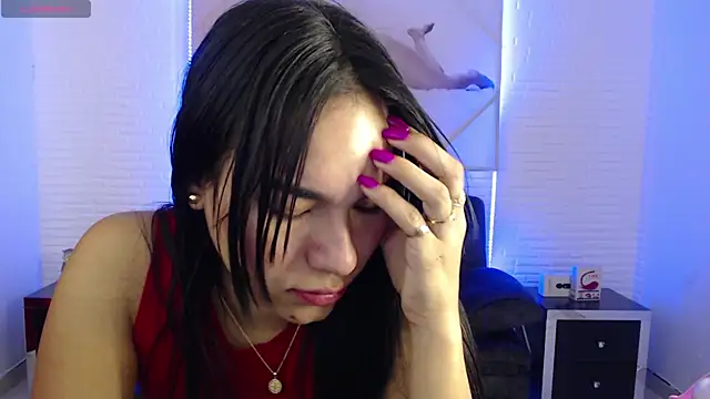 Snapshot of Lolitta_xxx chatting on 09.21.25 Lolitta xxx online show from 09.21.25