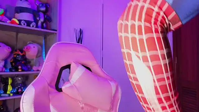 EmilyMiller  online show from 01.16.26