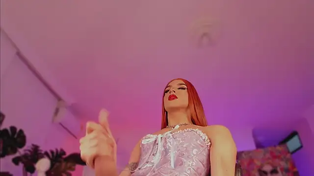 Snapshot of Taylor__foxxx chatting on 12.29.24 Taylor  foxxx online show from 12.29.24