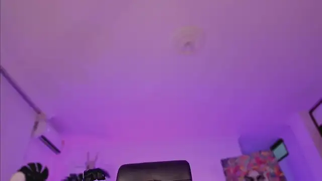 Snapshot of Taylor__foxxx chatting on 01.11.25 Taylor  foxxx online show from 01.11.25