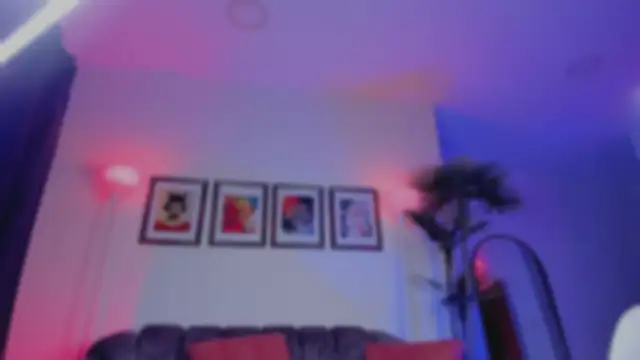 Snapshot of Taylor__foxxx chatting on 09.11.25 Taylor  foxxx online show from 09.11.25