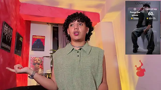 Snapshot of GaelOconner chatting on 02.19.26 GaelOconner online show from 02.19.26