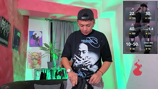 Snapshot of GaelOconner chatting on 03.05.26 GaelOconner online show from 03.05.26