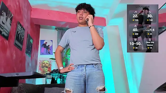 Snapshot of GaelOconner chatting on 03.09.26 GaelOconner online show from 03.09.26