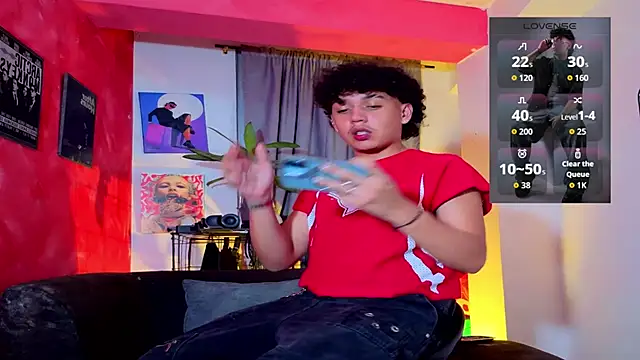 Snapshot of GaelOconner chatting on 03.19.26 GaelOconner online show from 03.19.26